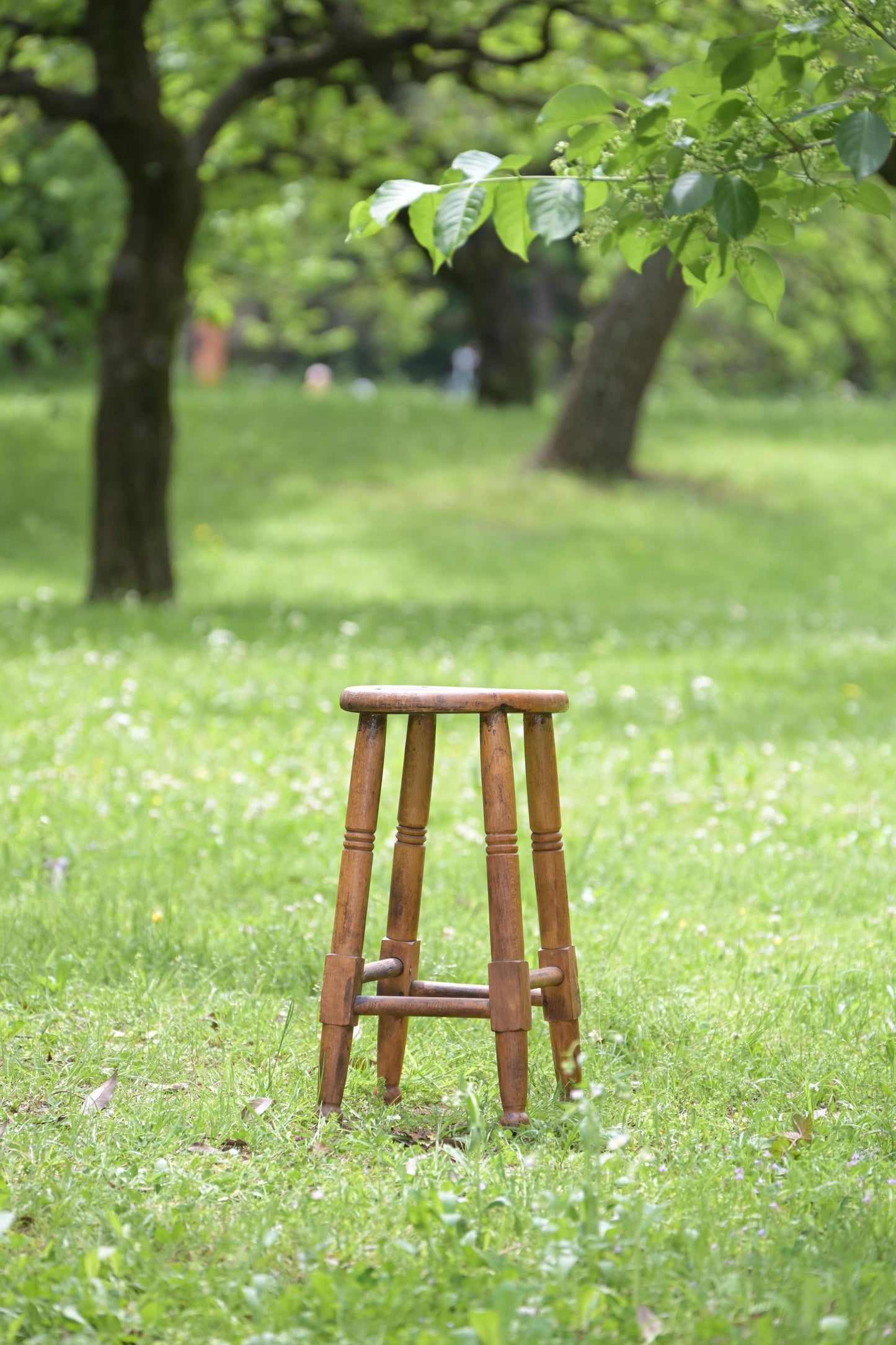 Round chair